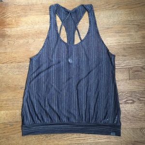 Saucony Grey Fitness Top Size Medium